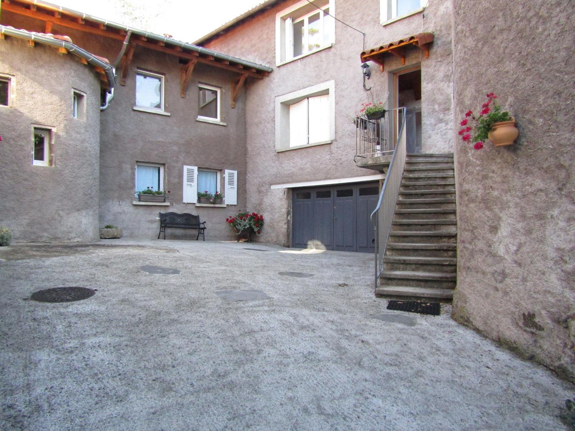 Grande Maison Au Coeur D'Un Village Historique Avec Terrasse Et Wifi Inclus - Fr-1-582-308 Saint-Vidal Eksteriør billede
